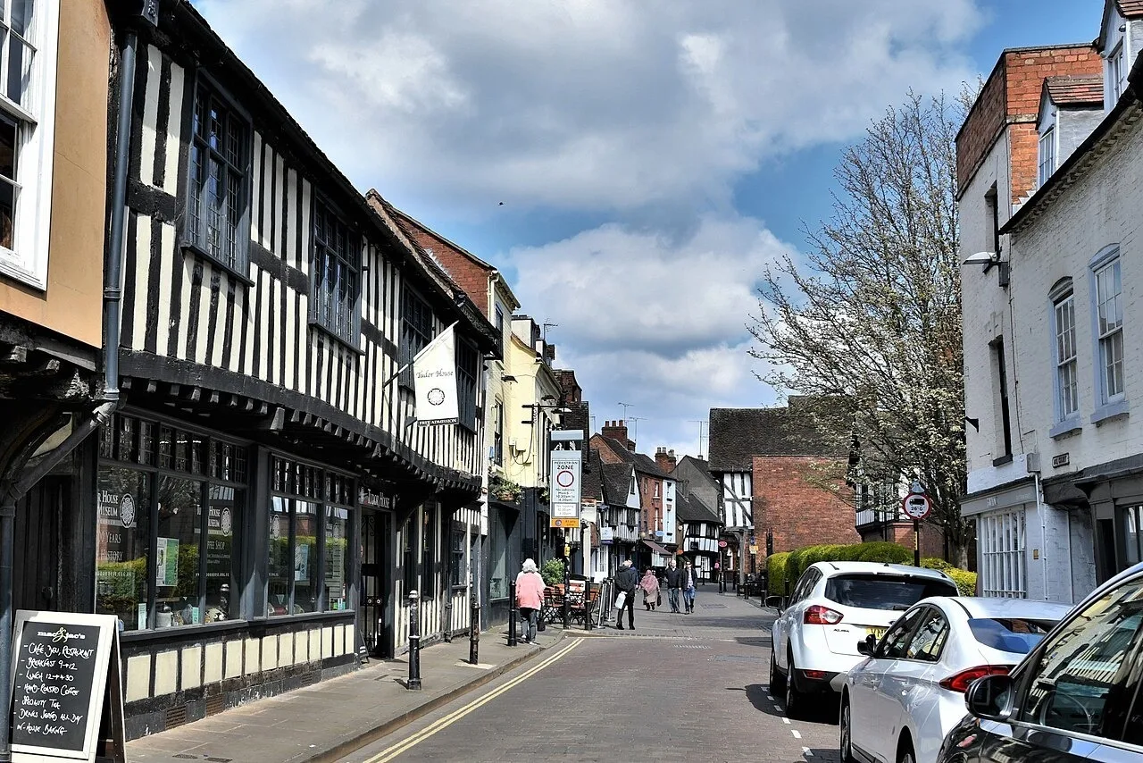 Tudor House Museum frontage along Worcester’s Friar Street