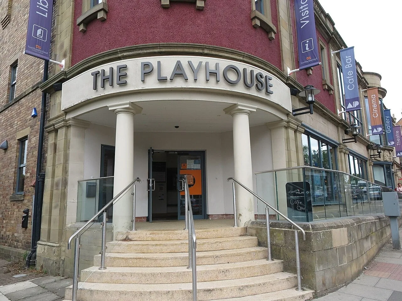 Entrance steps and ramp at Alnwick Playhouse