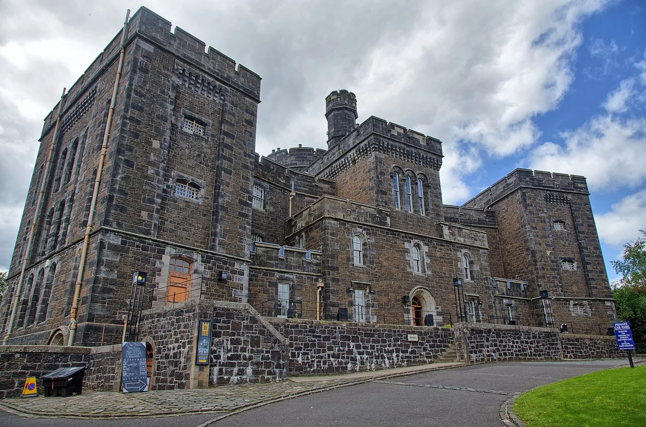 The stone exterior of Stirling Old Town Jail