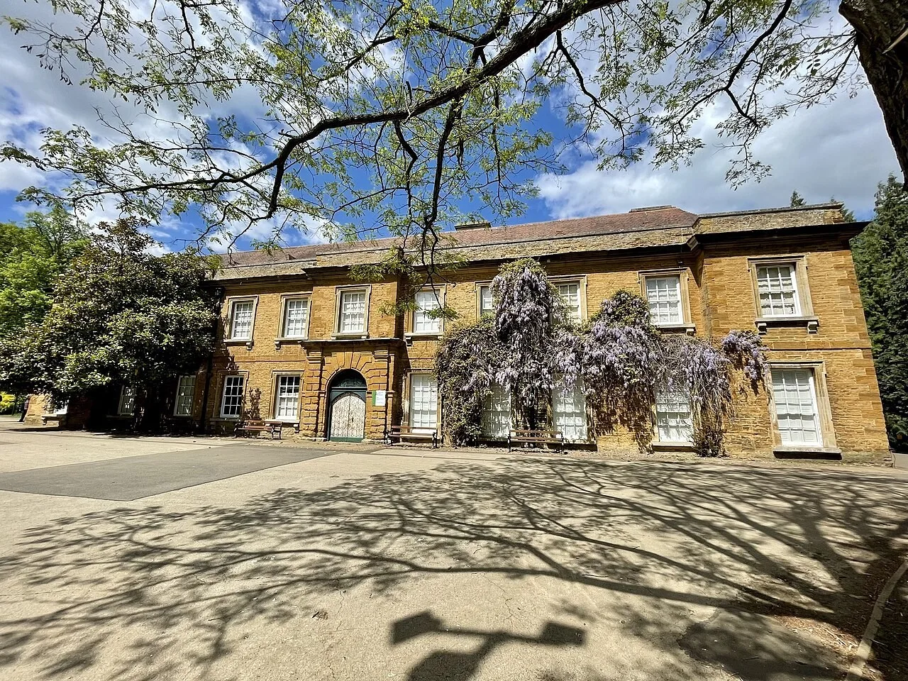 Abington Park Museum in Northampton