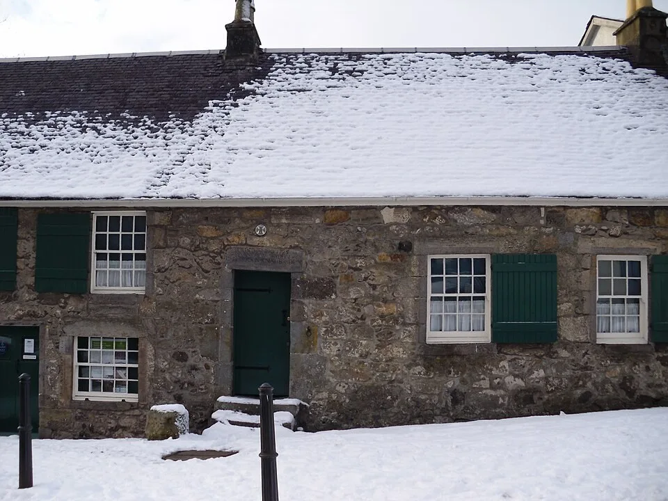 Weaver’s Cottage in Kilbarchan, photographed in winter