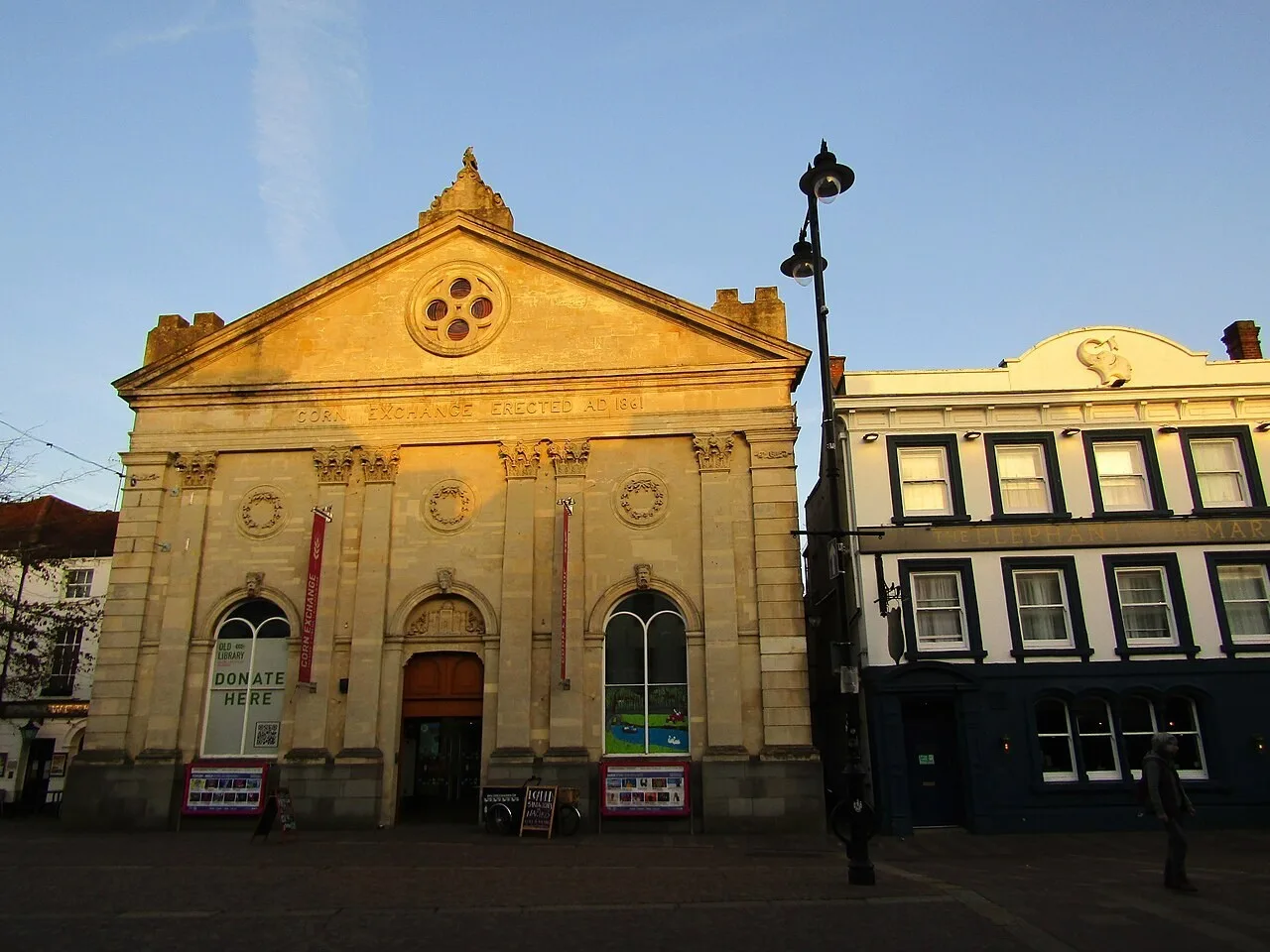 Corn Exchange Newbury in the Market Place