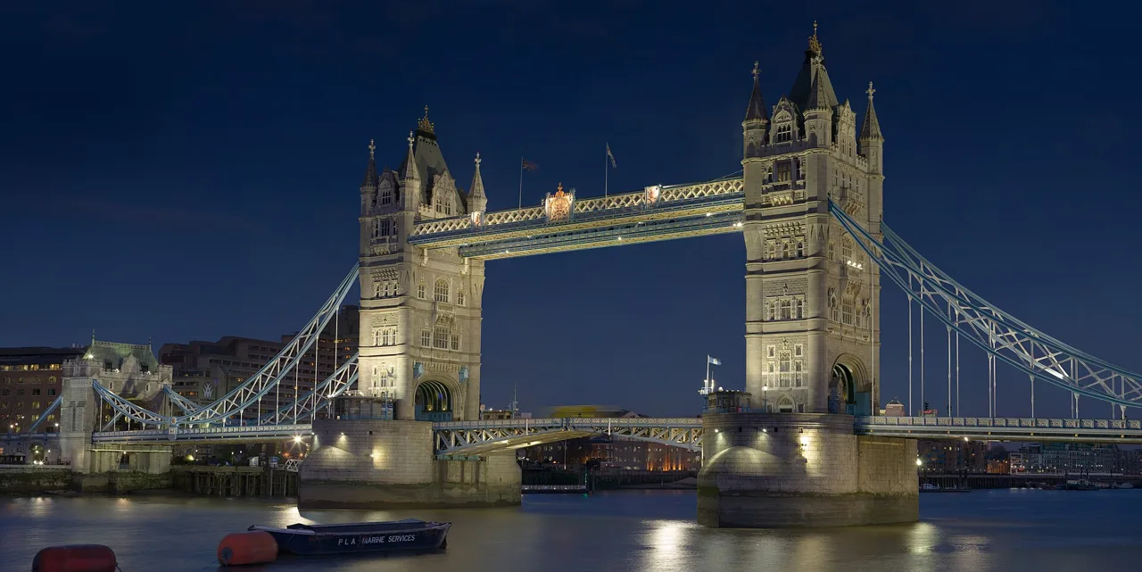Tower Bridge spanning the Thames in London