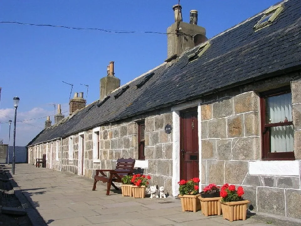 Cottages beside public lanes in Footdee