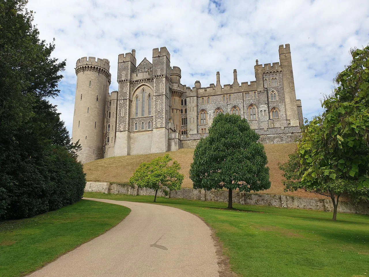 Arundel Castle above its sloping garden approach
