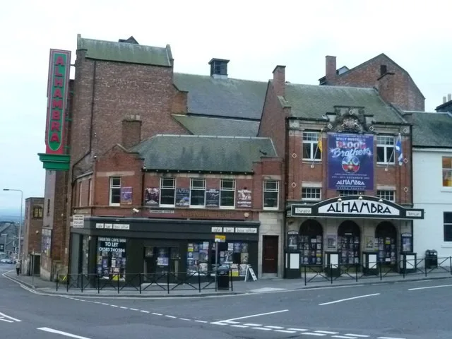 Alhambra Theatre exterior in Dunfermline
