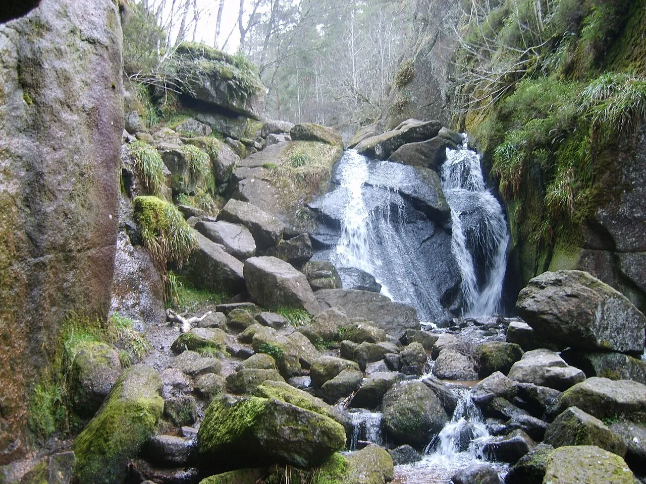 Waterfall within Burn o’ Vat at Muir of Dinnet
